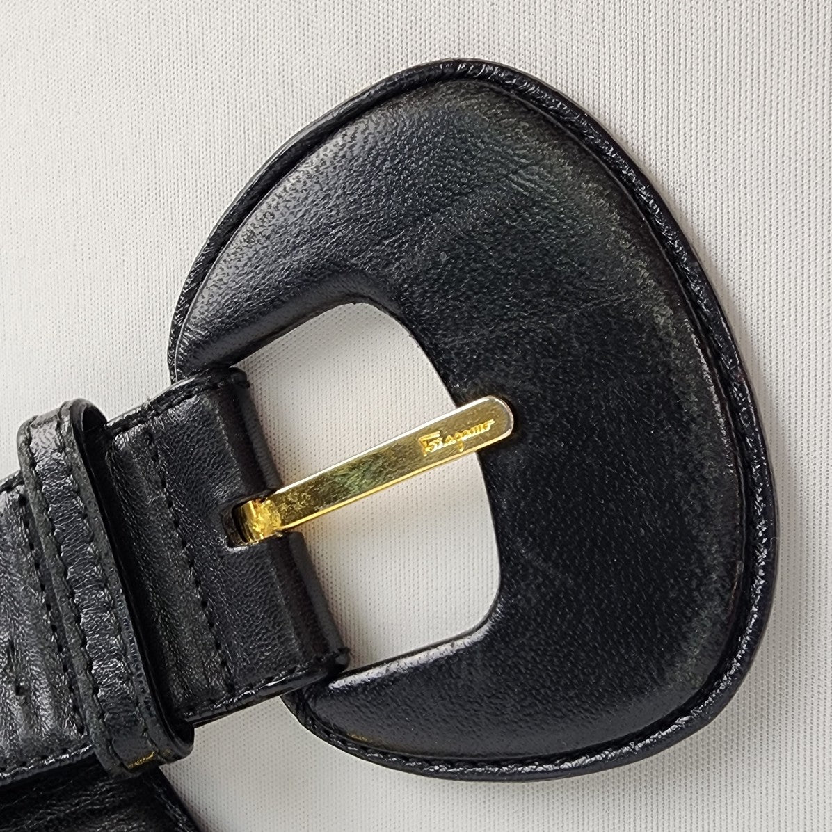 Vintage Salvatore Ferragamo Black Leather Gold Detail Belt Size S