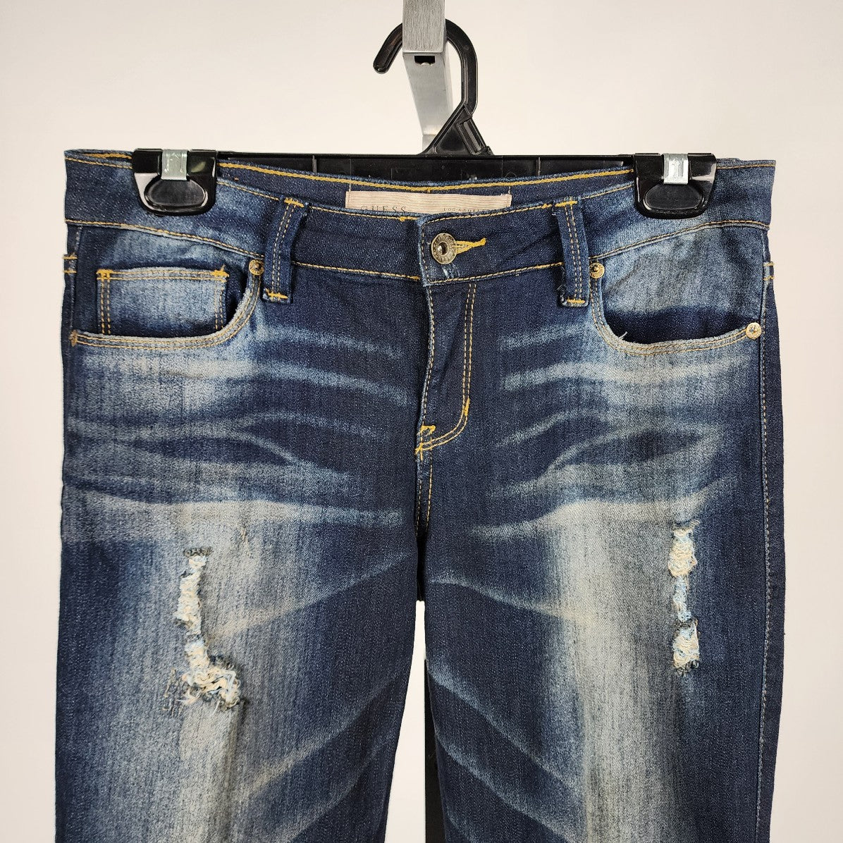 Guess Dark Wash Blue Distressed Jogger Jeans Size 26