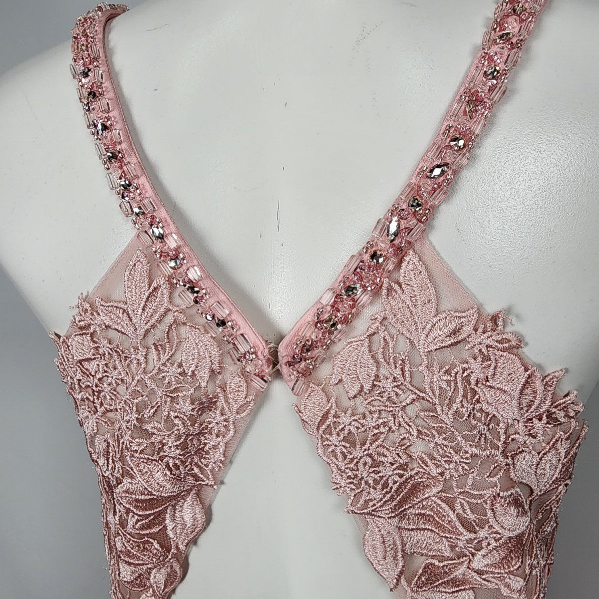 JVN by Jovani Pink Flower Lace Rhinestones Tulle Gown Size M Grad Prom Event