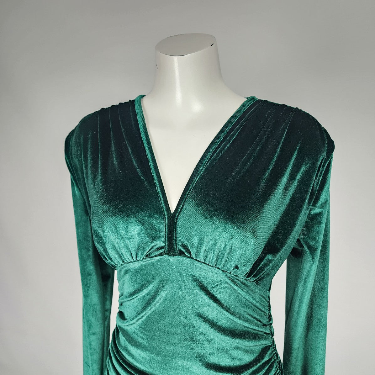 Shein Emerald Green Velvet Long Sleeve Bodycon Dress Size S/M.