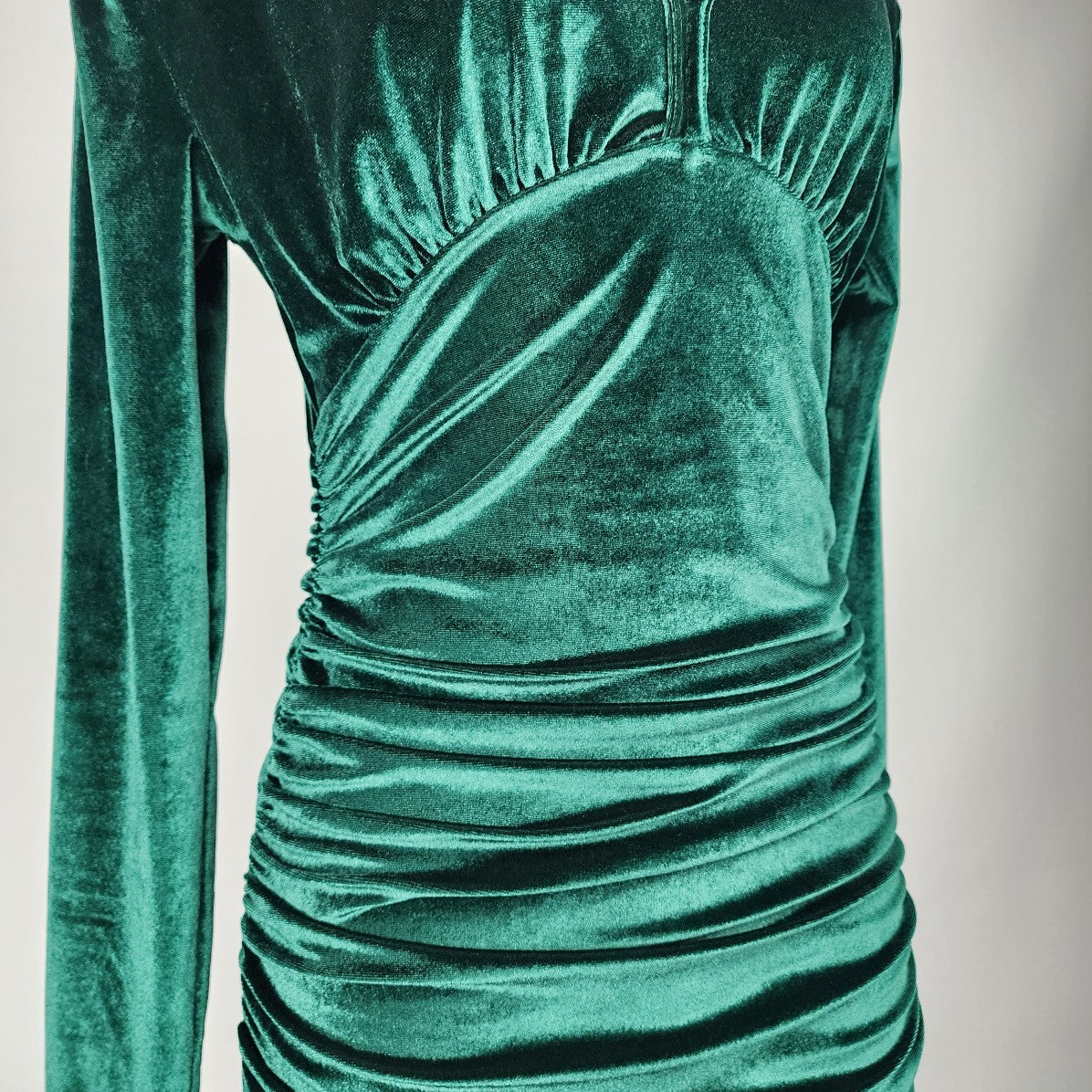Shein Emerald Green Velvet Long Sleeve Bodycon Dress Size S/M.