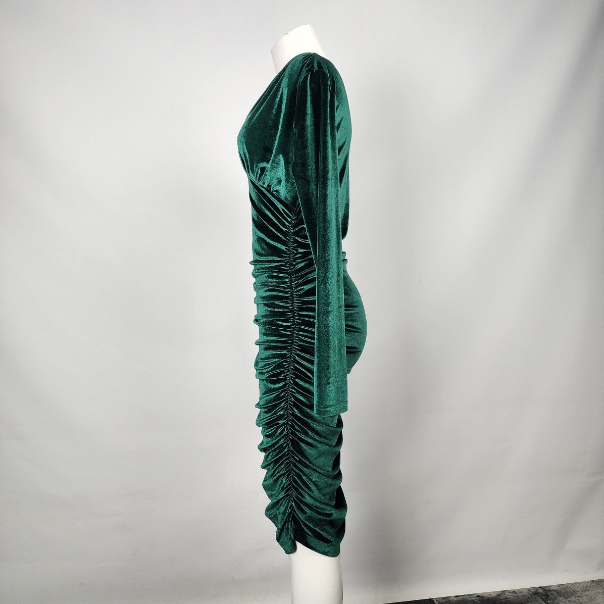 Shein Emerald Green Velvet Long Sleeve Bodycon Dress Size S/M.