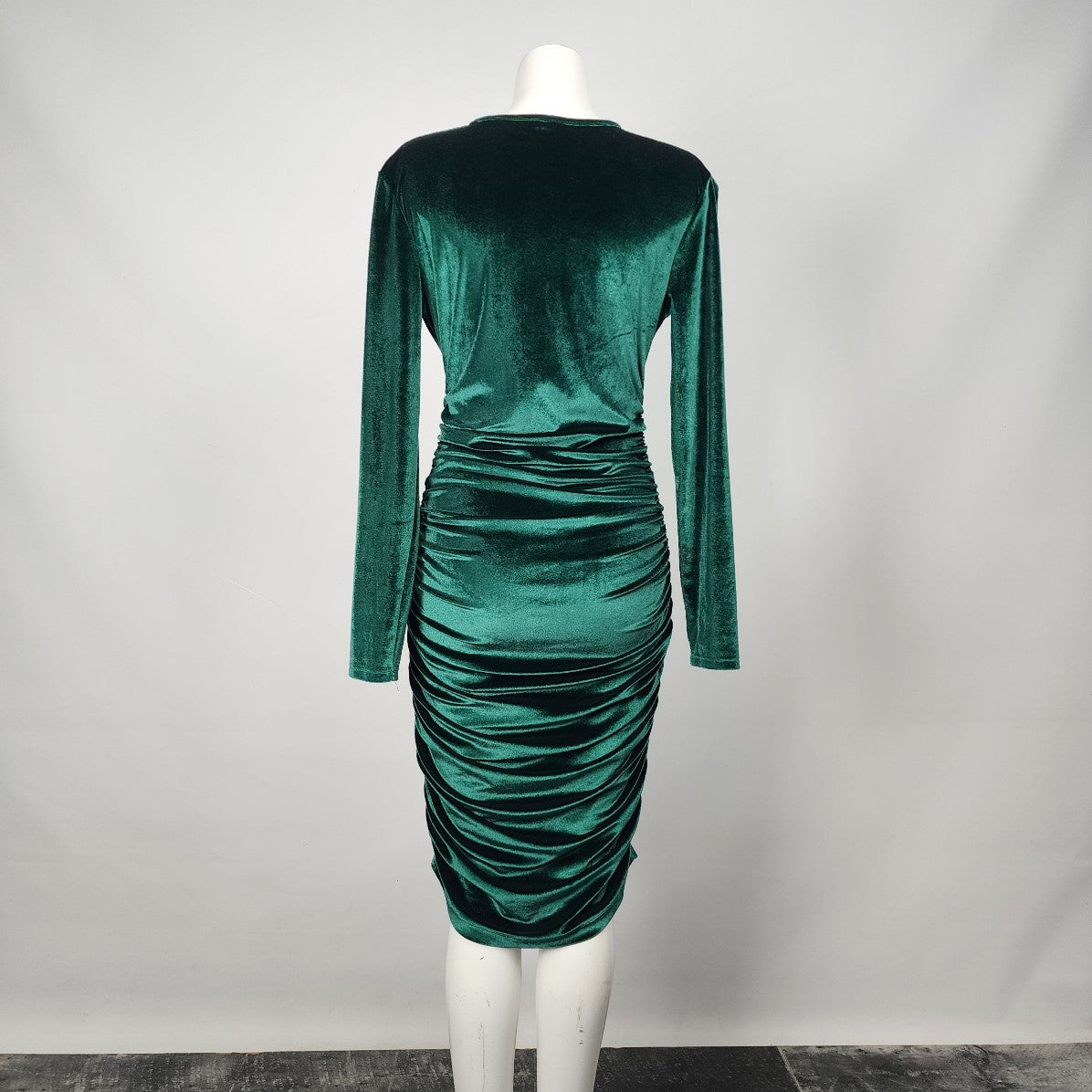 Shein Emerald Green Velvet Long Sleeve Bodycon Dress Size S/M.