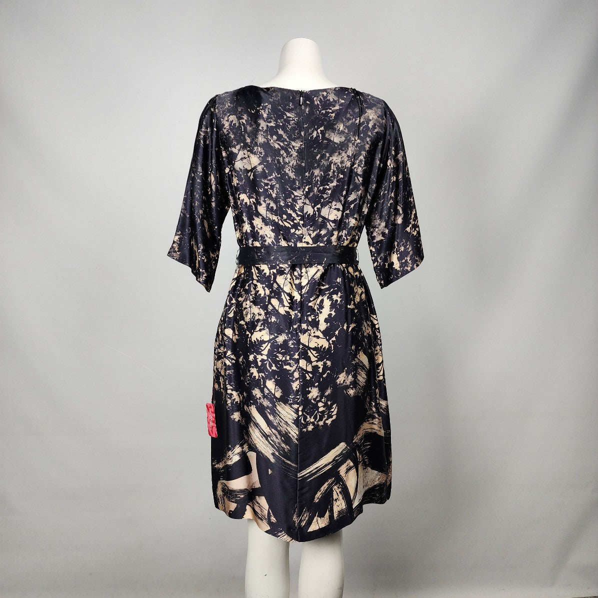 Hugo Boss Black Tropical Print Belted Silk Dress Size 8