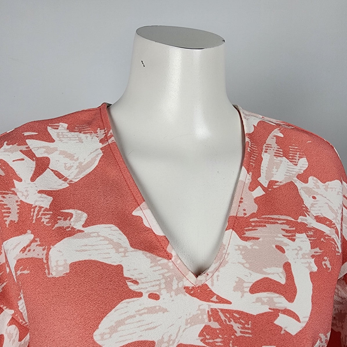 Halogen Coral & White Tropical Print Ruffle Sleeve Top Size XS/S