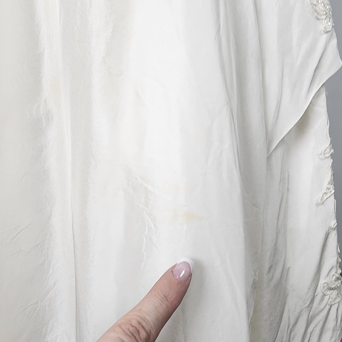 Vintage Cream Sequined Floral Detail Drop Shoulder Wedding Dress Size XS/S