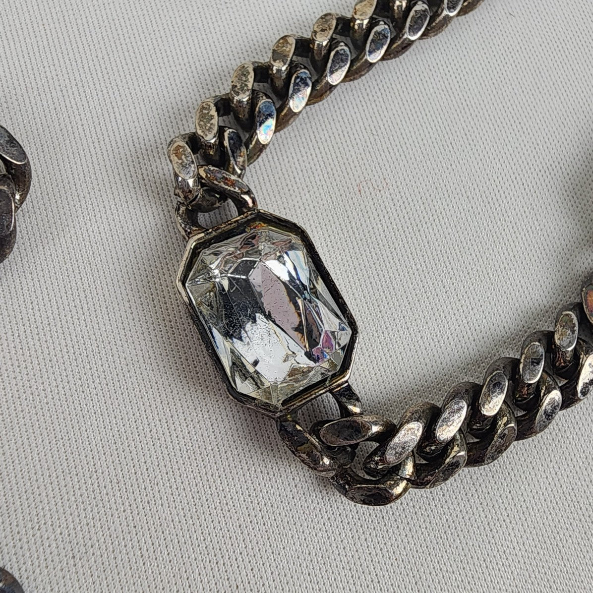 Vintage Silver Chunky Chain Faceted Glass Necklace