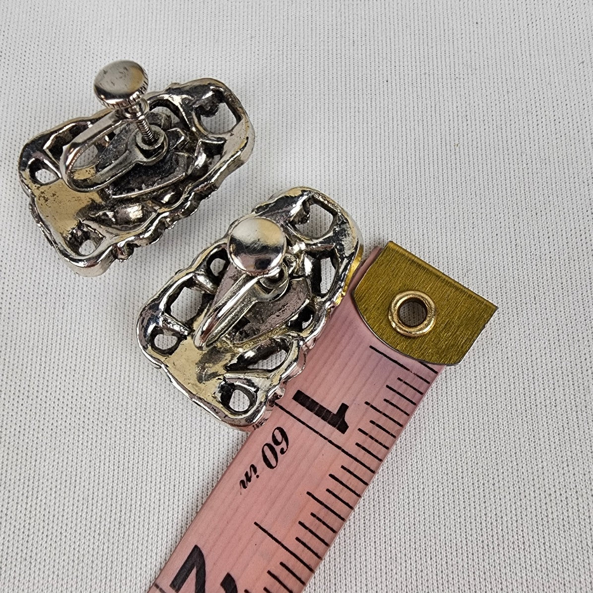 Vintage Silver Tone Collar Necklace & Screw Back Earrings Set