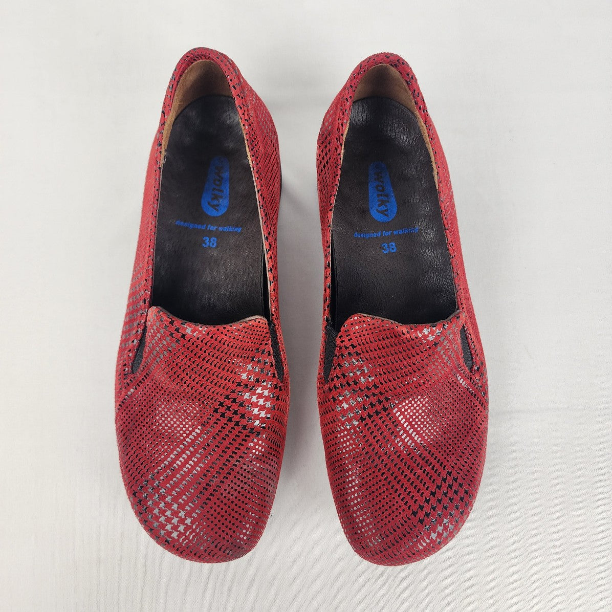 Wolky Red Plaid Leather Loafer Shoes Size 7.5