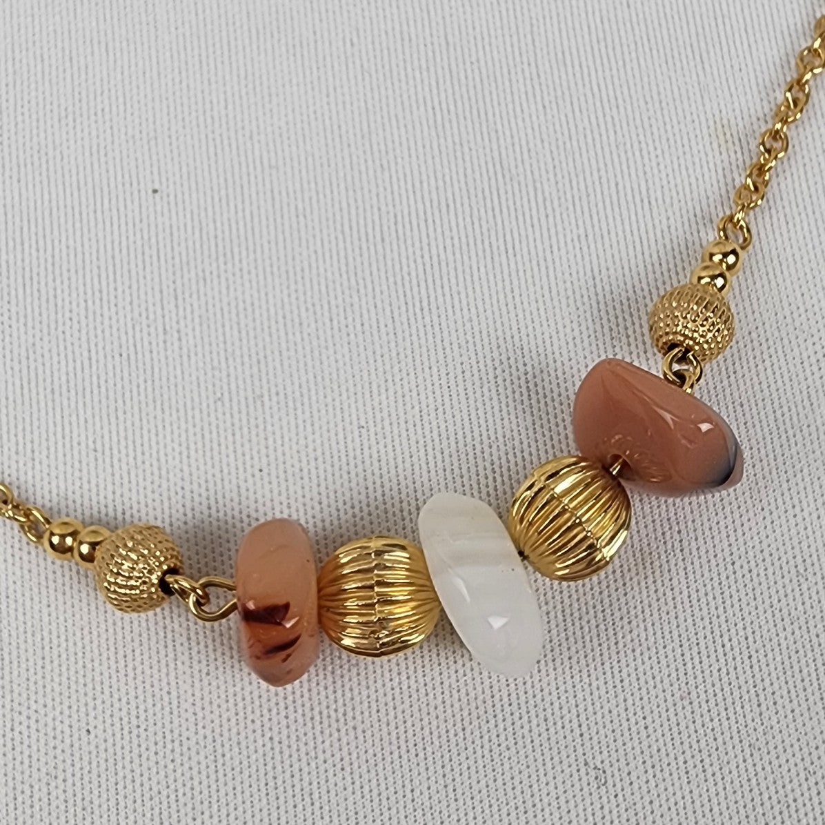 Vintage Avon Gold Tone Desert Stones Necklace