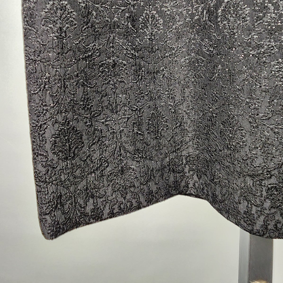 Linea Domani Black Flower Lace Pencil Skirt Size 6