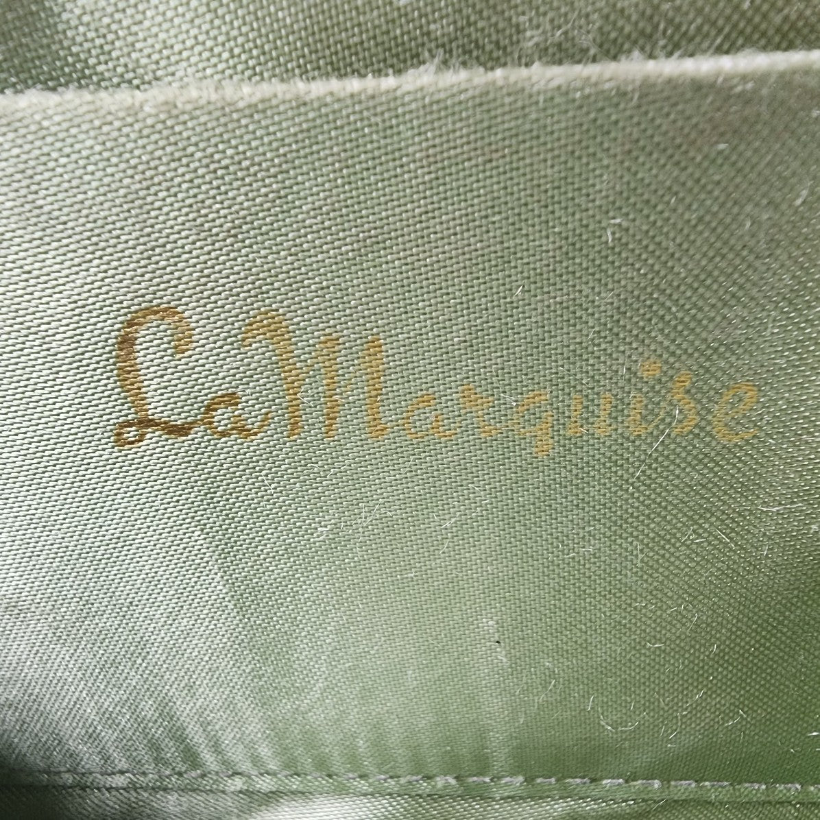 Vintage La Marquise Floral Embroidered Clutch Purse
