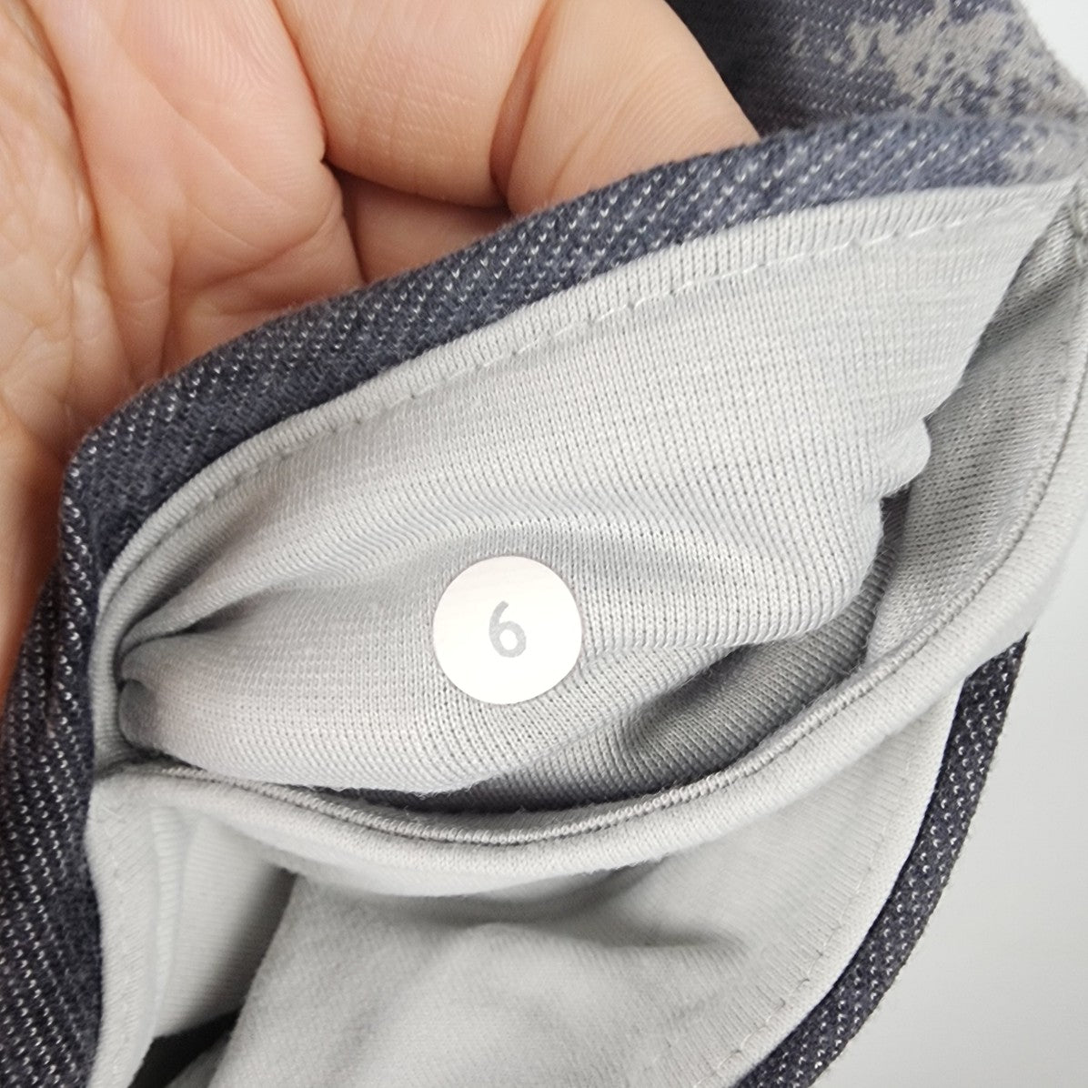 Lululemon Grey Floral Platoon Silver Spoon Wunder Under Leggings Size 6