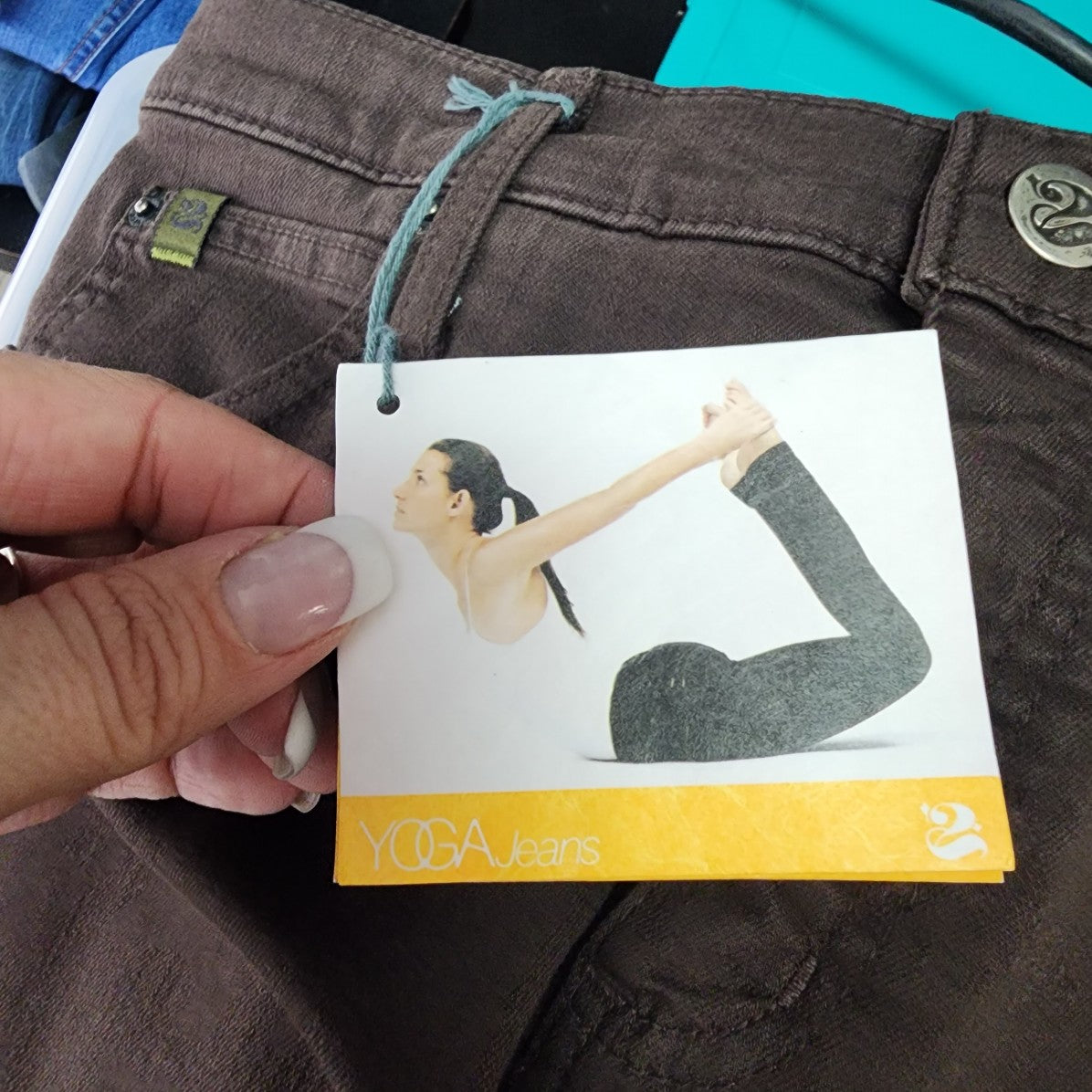 Second Yoga Jeans Brown Slim Leg Jeans Size 29