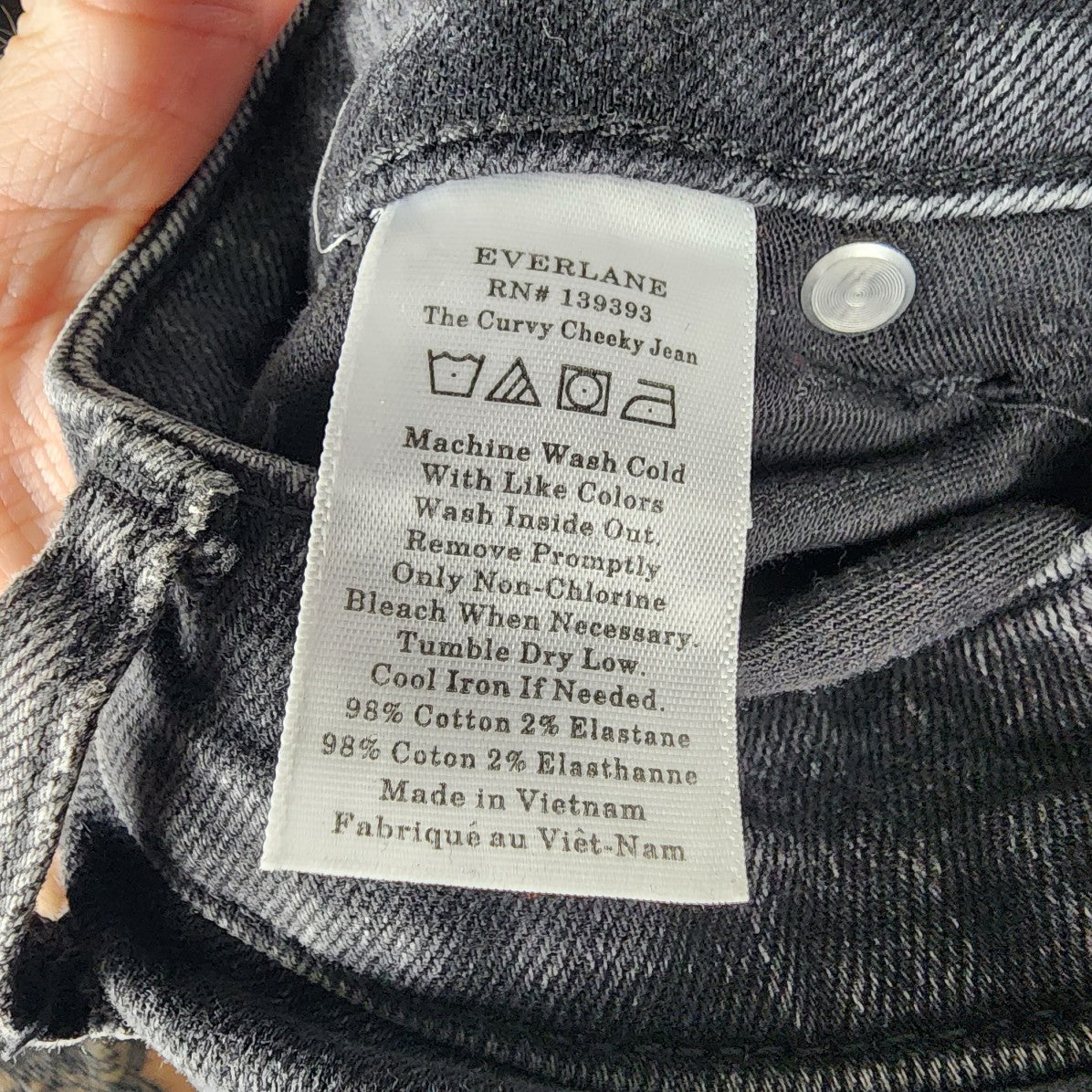 Everlane The Curvy Cheeky Black Denim Jeans Size 30