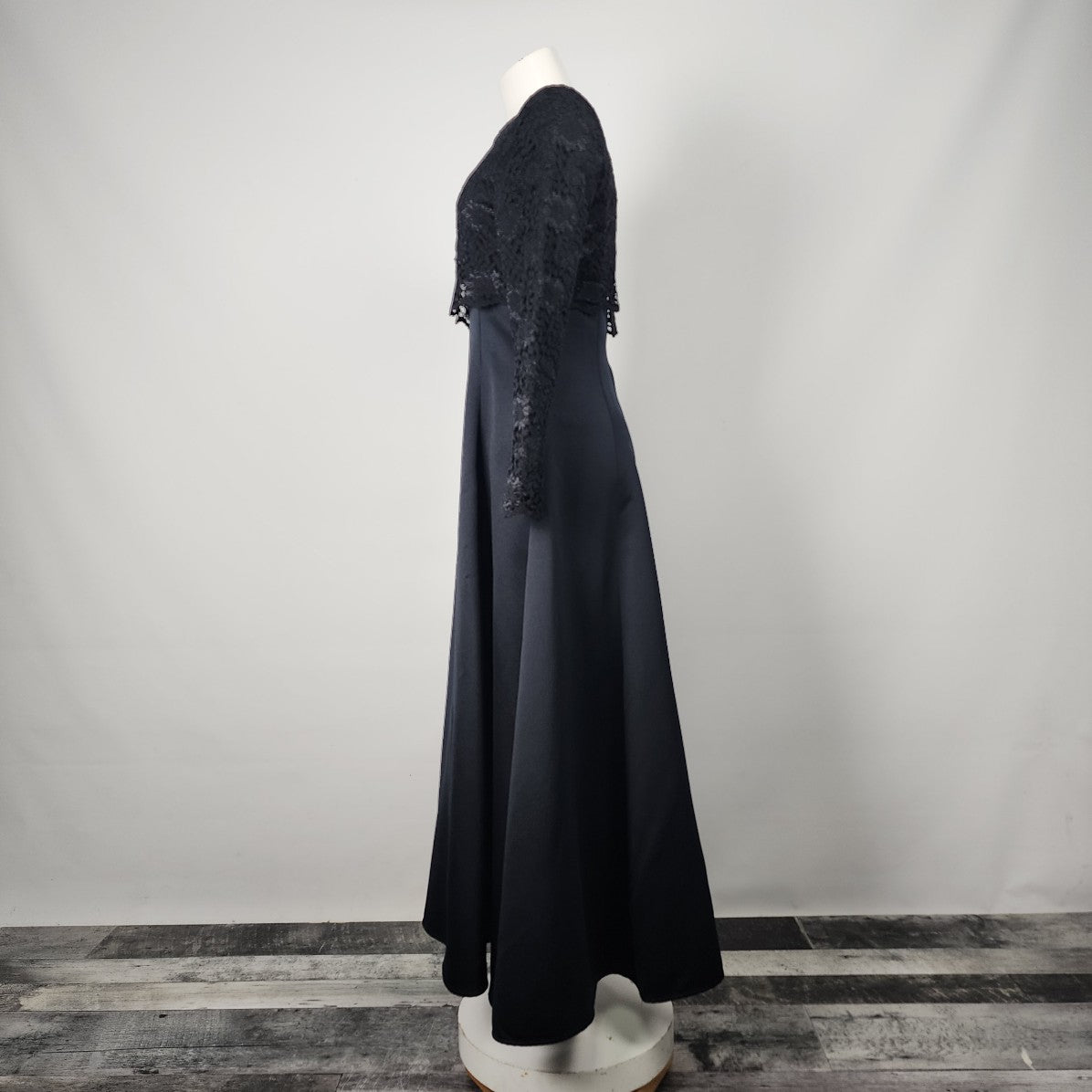 Vintage Black Satin Lace Overlay Long Sleeve Gown Size S