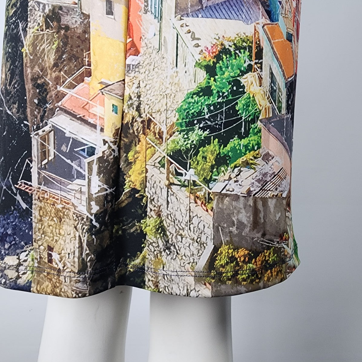 Art By Dolcezza Blue Tropical Town Scene Sheath Dress Size M