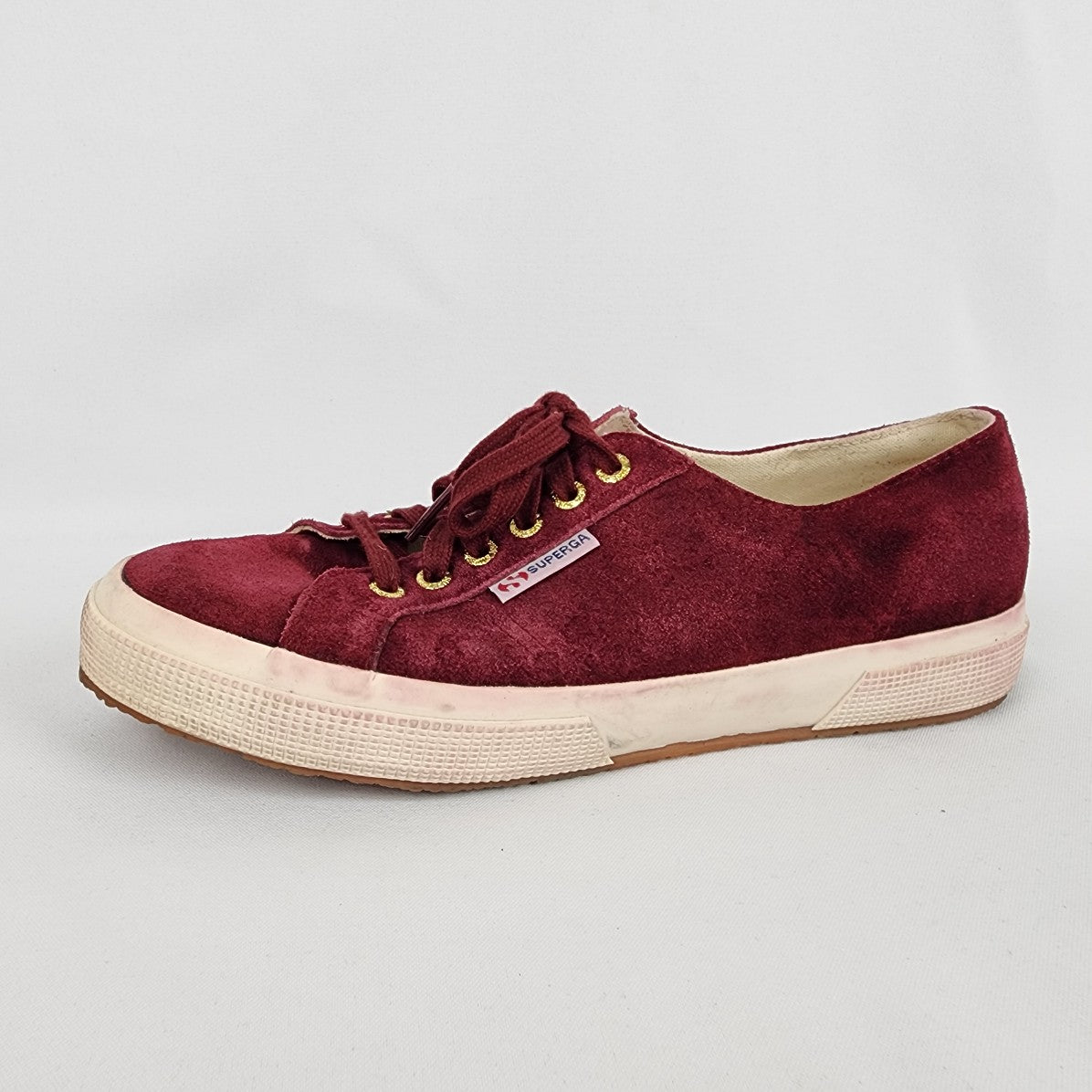 Superga shop burgundy womens