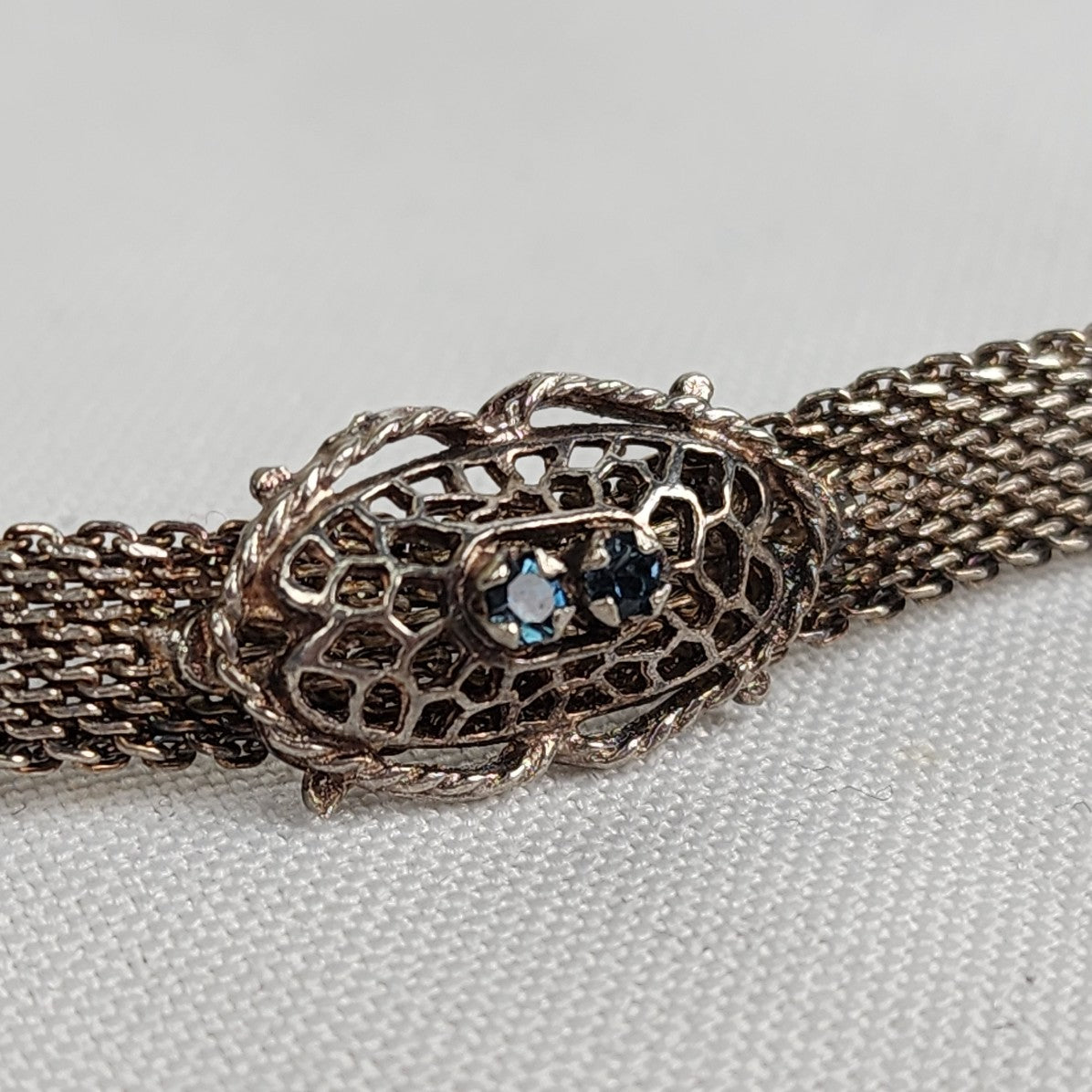 Vintage 635 Sterling Silver Woven Chain Blue Crystal Collar Necklace