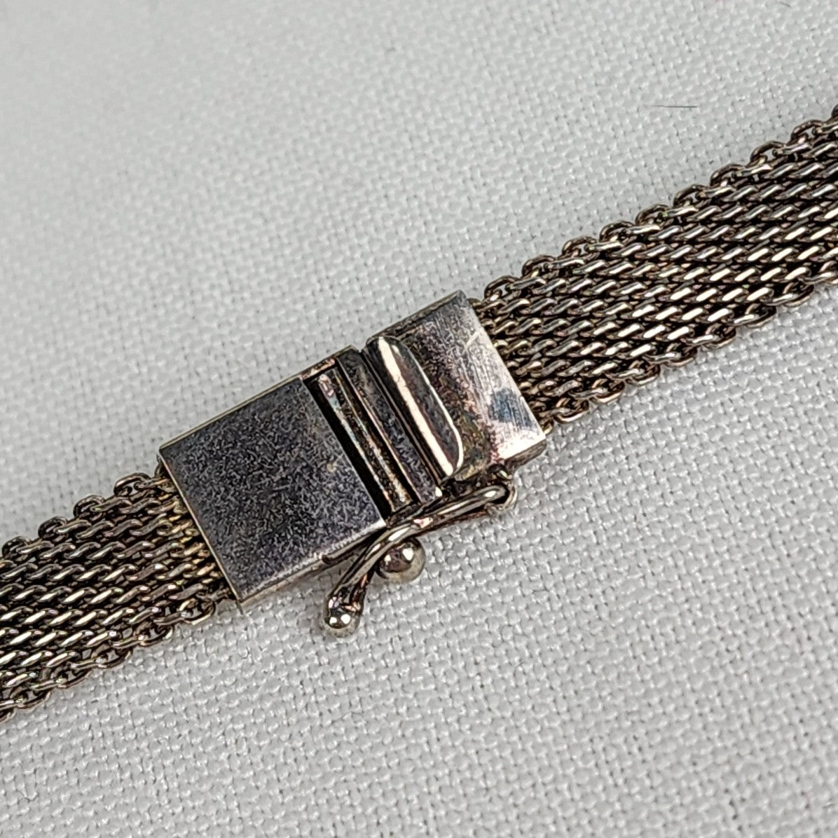 Vintage 635 Sterling Silver Woven Chain Blue Crystal Collar Necklace