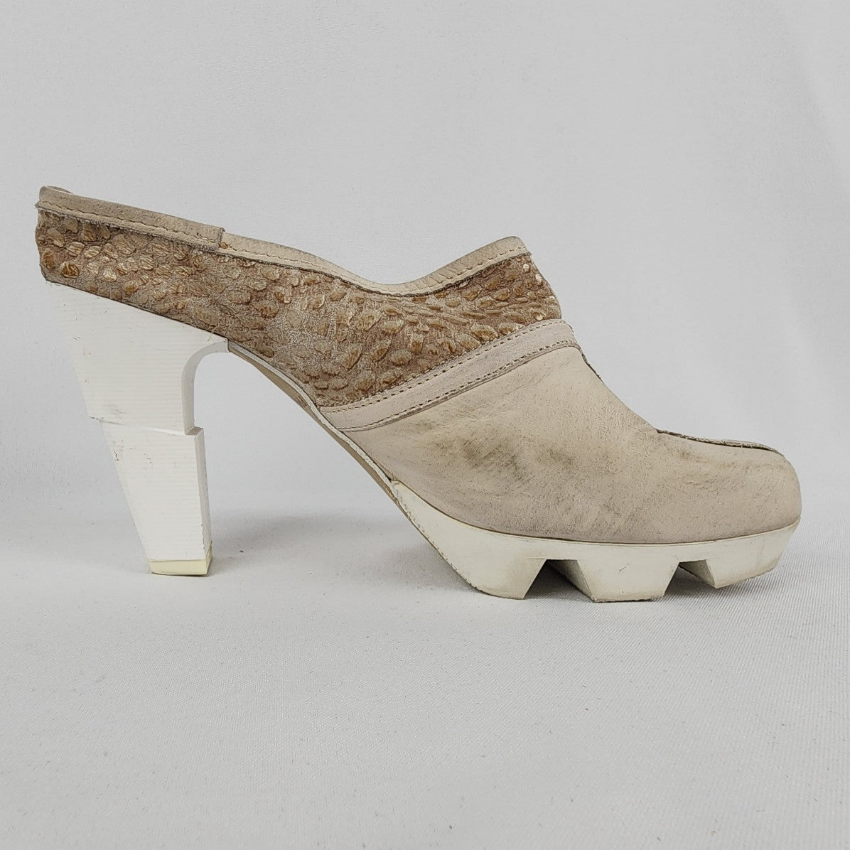 Prophecy Grey & Taupe Leather Heeled Mule Shoes Size 9