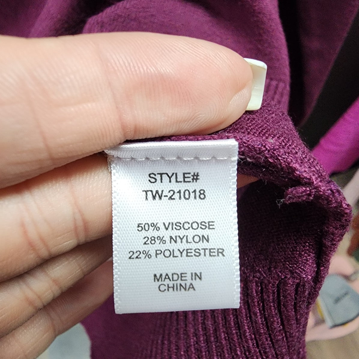 Zenana Purple V Neck Knit Sweater Size L