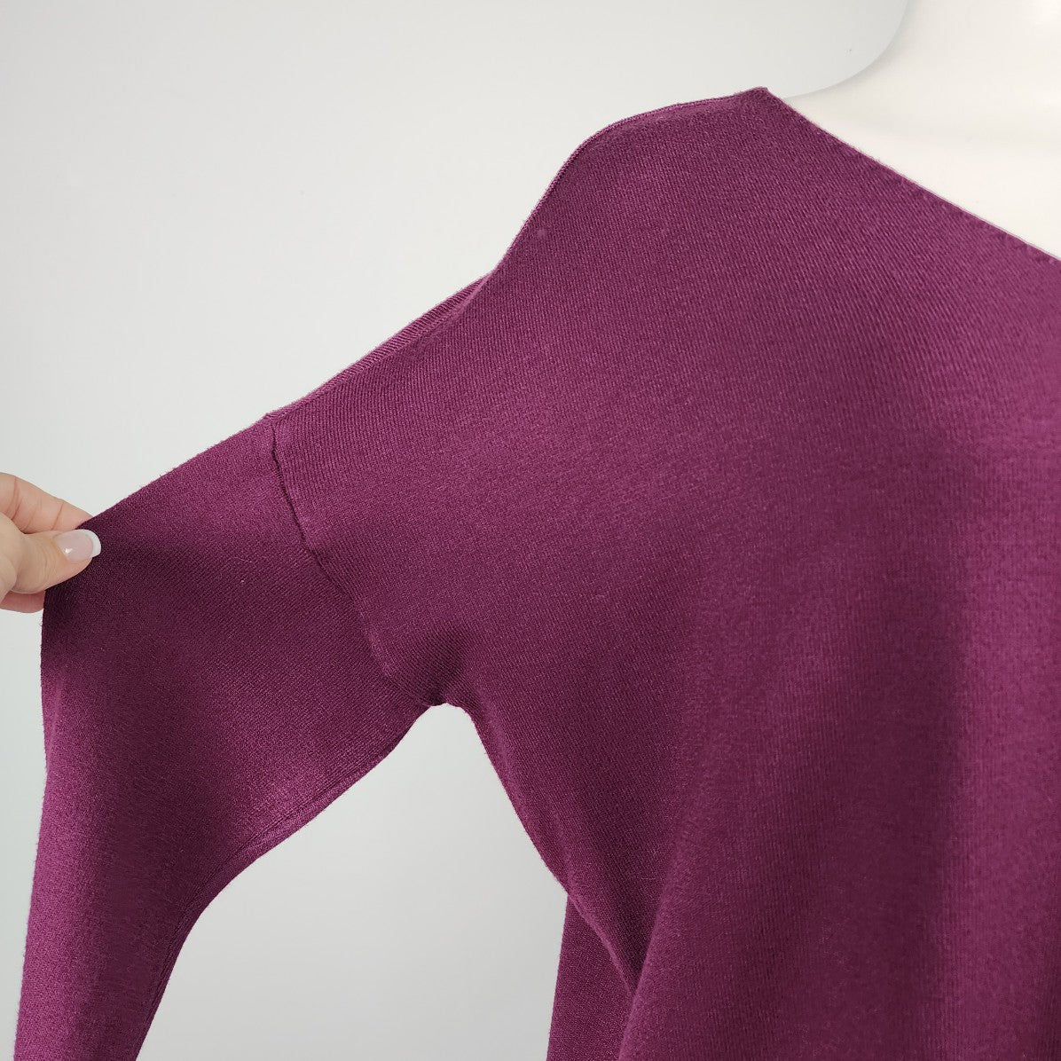 Zenana Purple V Neck Knit Sweater Size L