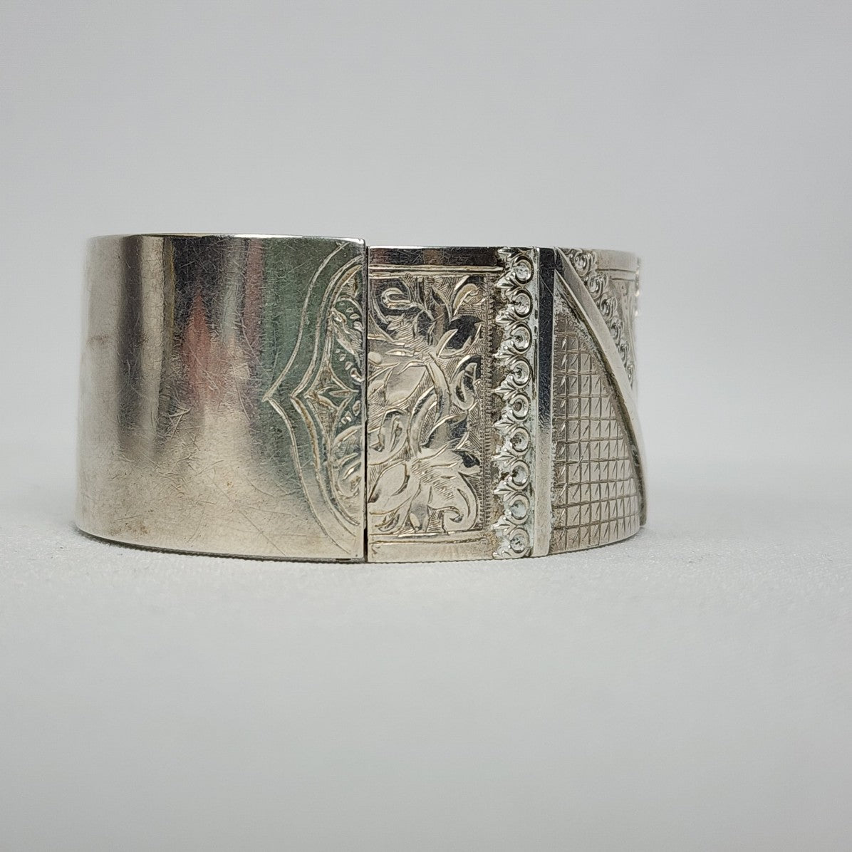 Vintage Victorian Etched Sterling Silver Hinge Bracelet West Marked West Patent