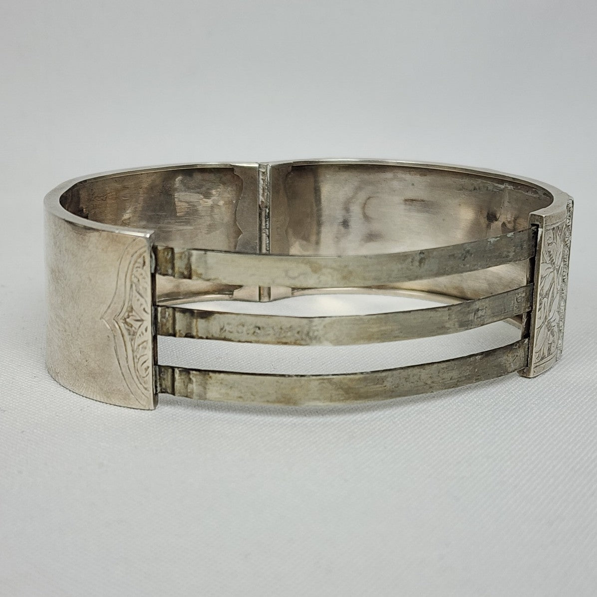 Vintage Victorian Etched Sterling Silver Hinge Bracelet West Marked West Patent