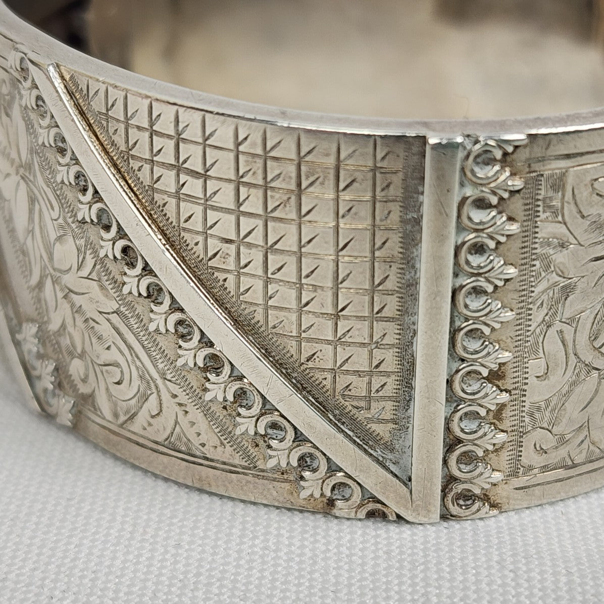 Vintage Victorian Etched Sterling Silver Hinge Bracelet West Marked West Patent