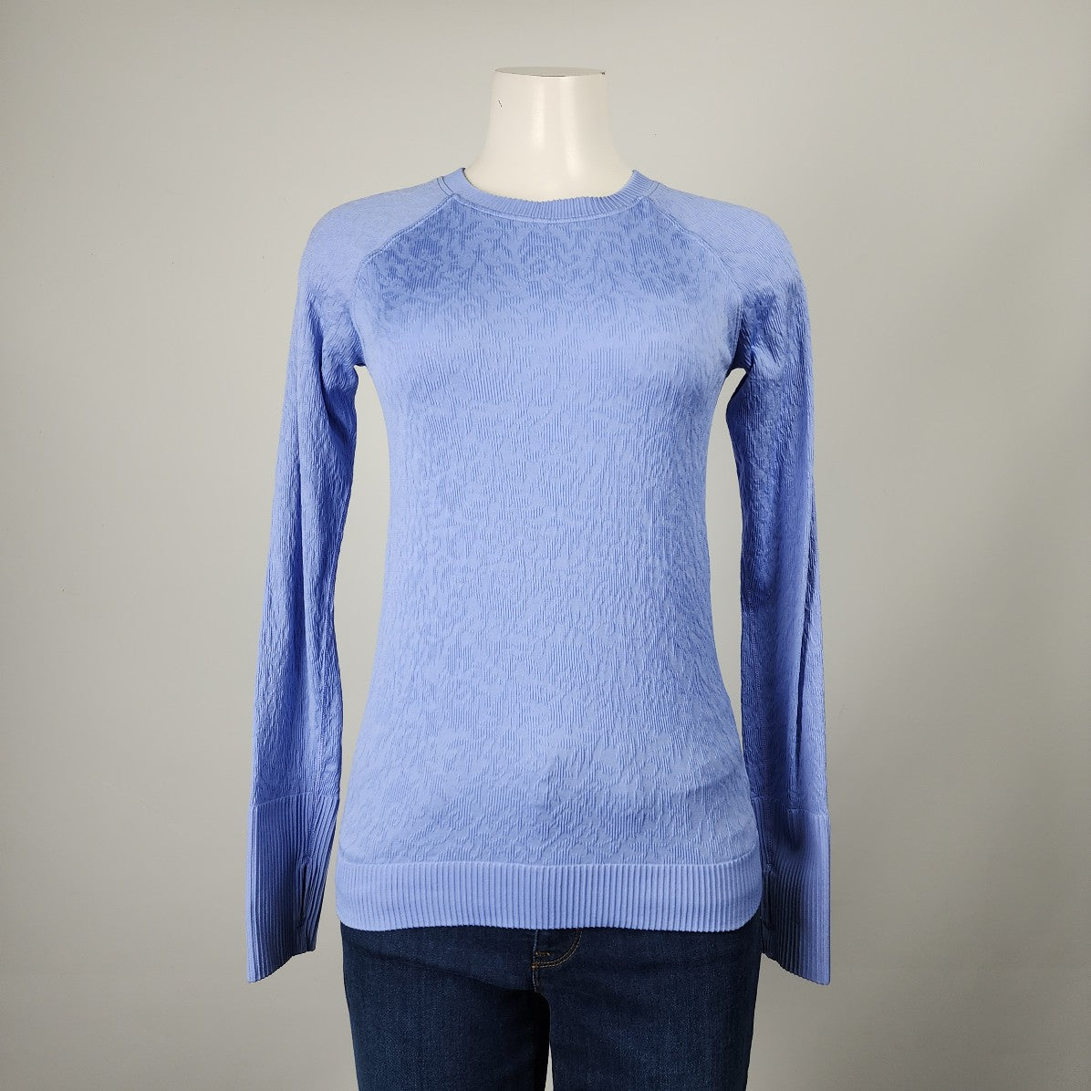 Lululemon Rest Less Blue Pullover Long Sleeve Top Size 6 DYL