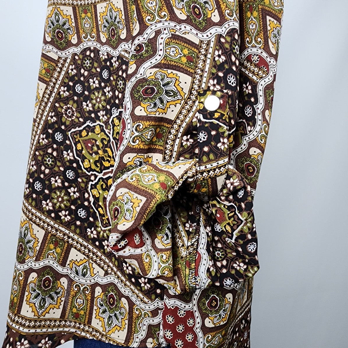 Floral & Ivy Brown & Green Floral V Neck Blouse Size L