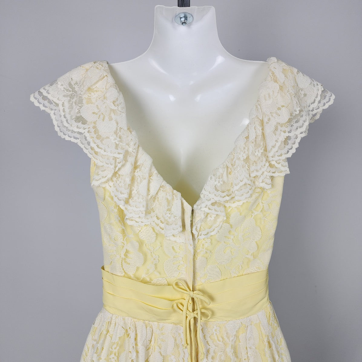 Vintage Yellow Lace Event Maxi Dress Size XS