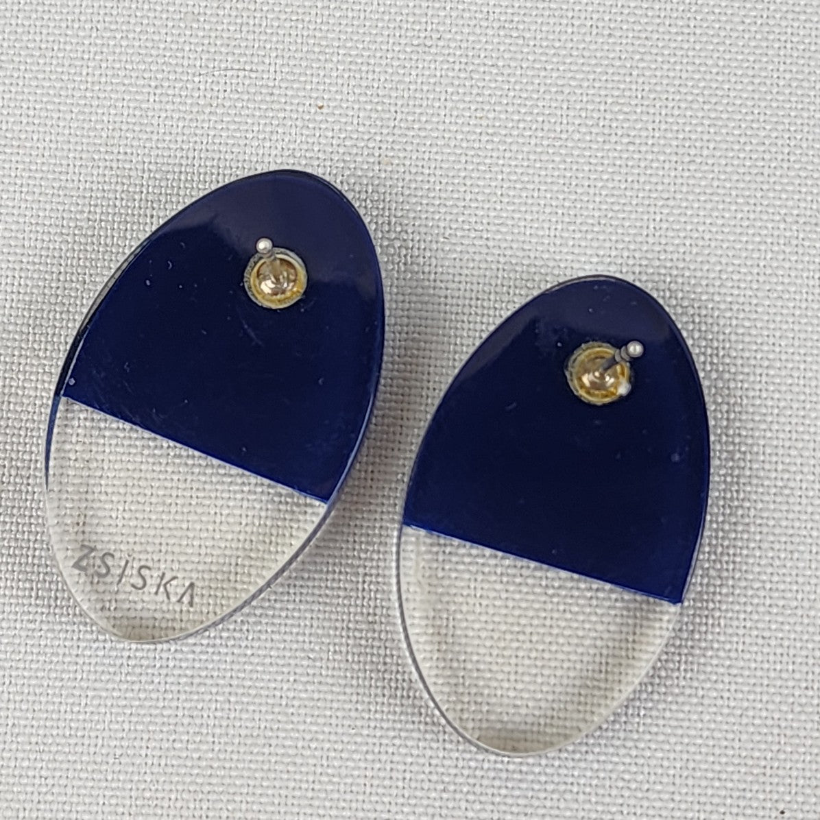 Zsiska Navy Blue & Clear Oval Resin Stud Earrings