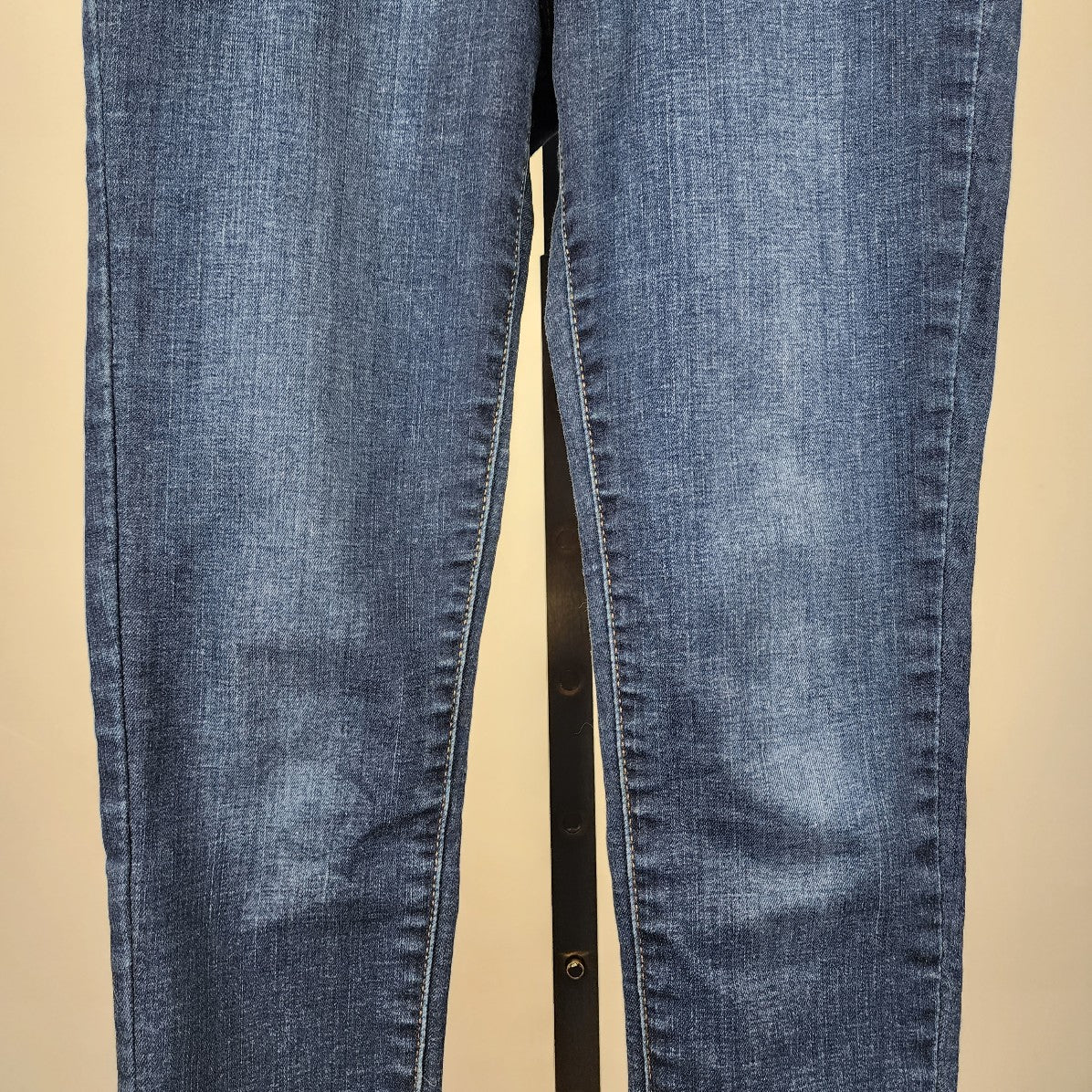 Levi's 720 High Rise Super Skinny Medium Wash Denim Jeans Size 28