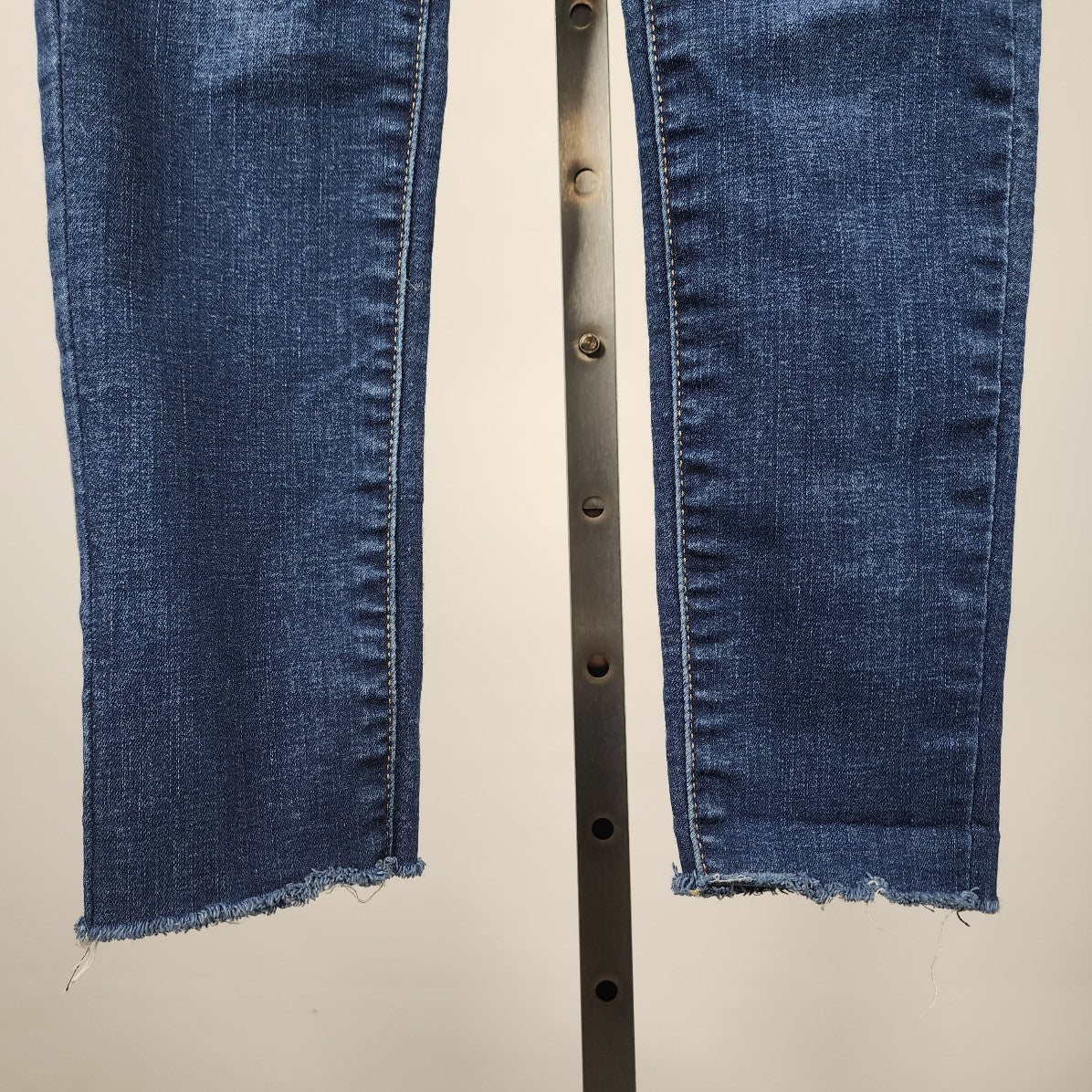Levi's 720 High Rise Super Skinny Medium Wash Denim Jeans Size 28
