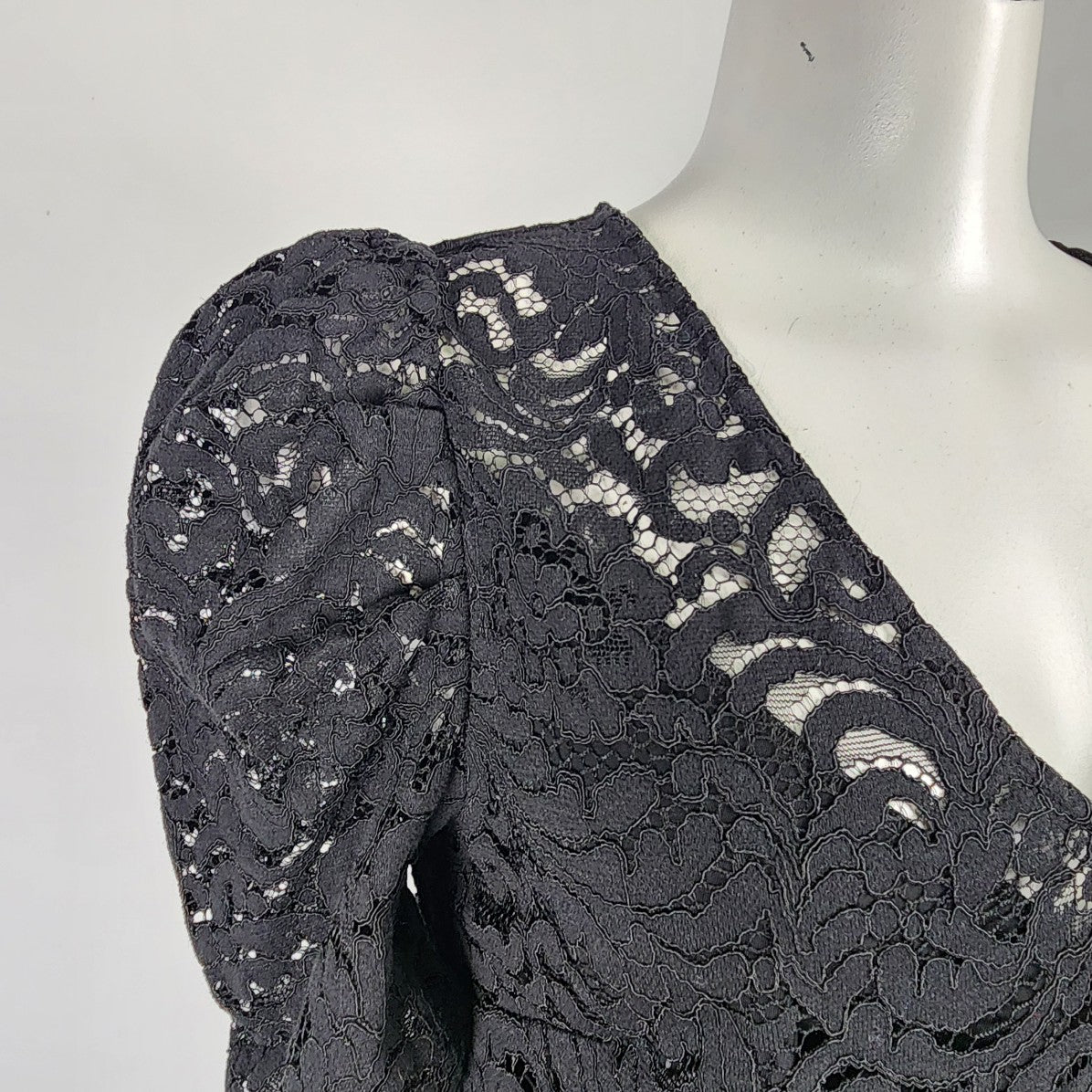 H&M Black Lace Puff Sleeve Jumpsuit Size M