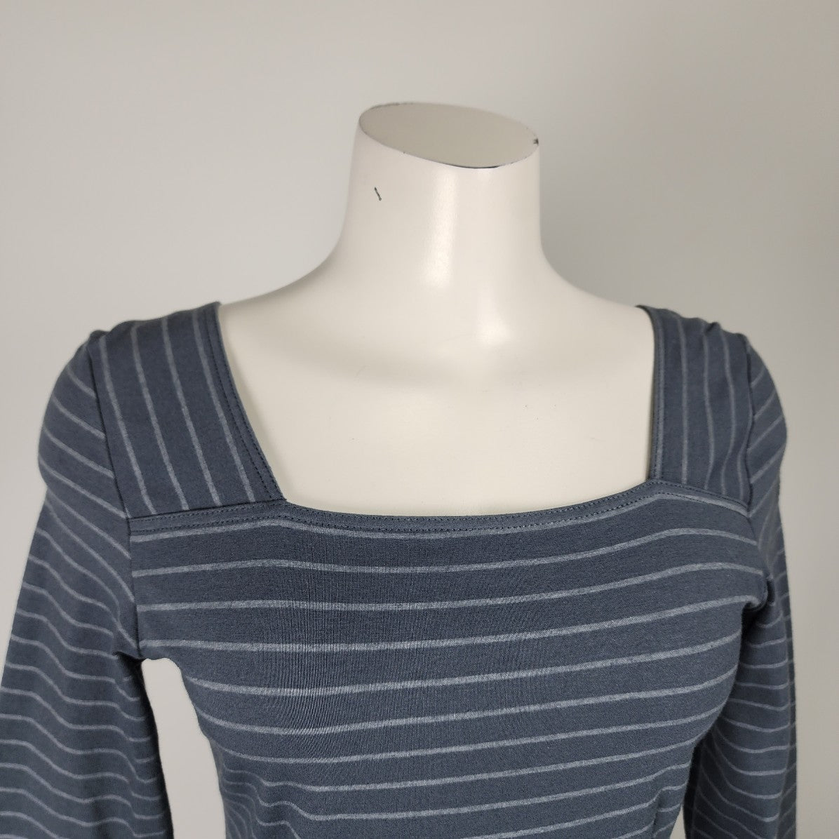 Fig Voyage Grey Striped Jersey Long Sleeve Dress Size M