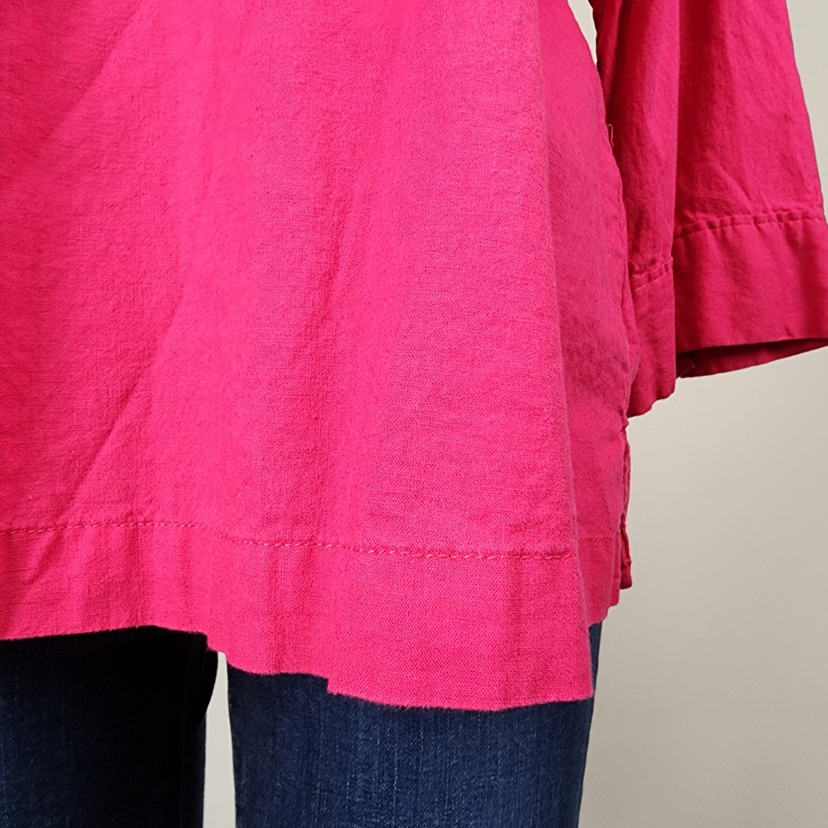 H&M Pink V Neck Collared Blouse Size M/L