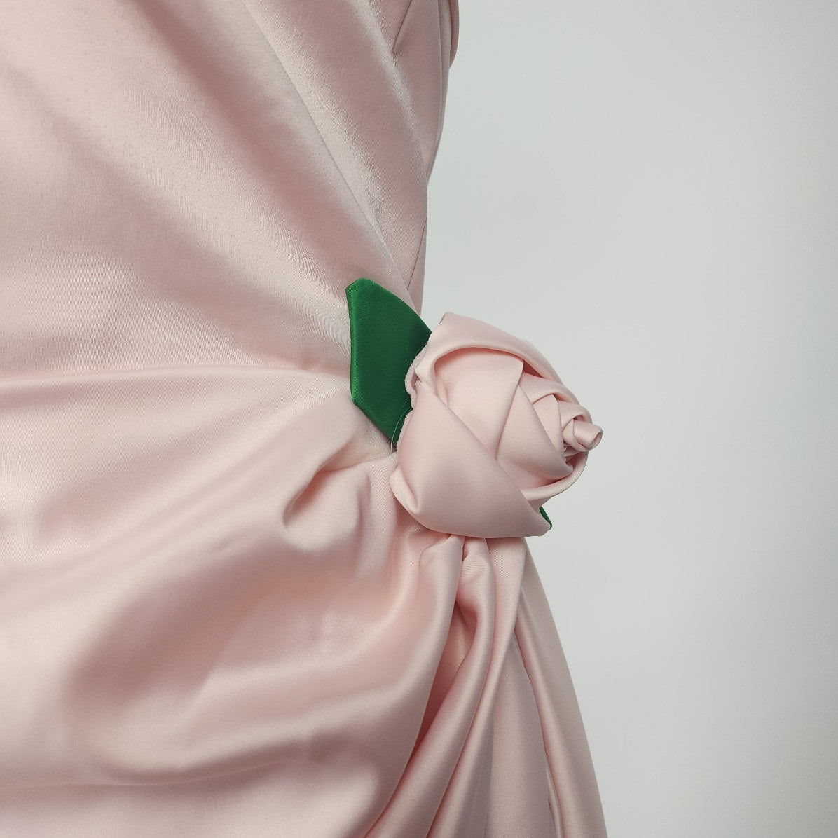 Unique Vintage Women's Barbie Pink Satin Strapless Enchanted Evening Gown Size 10-12