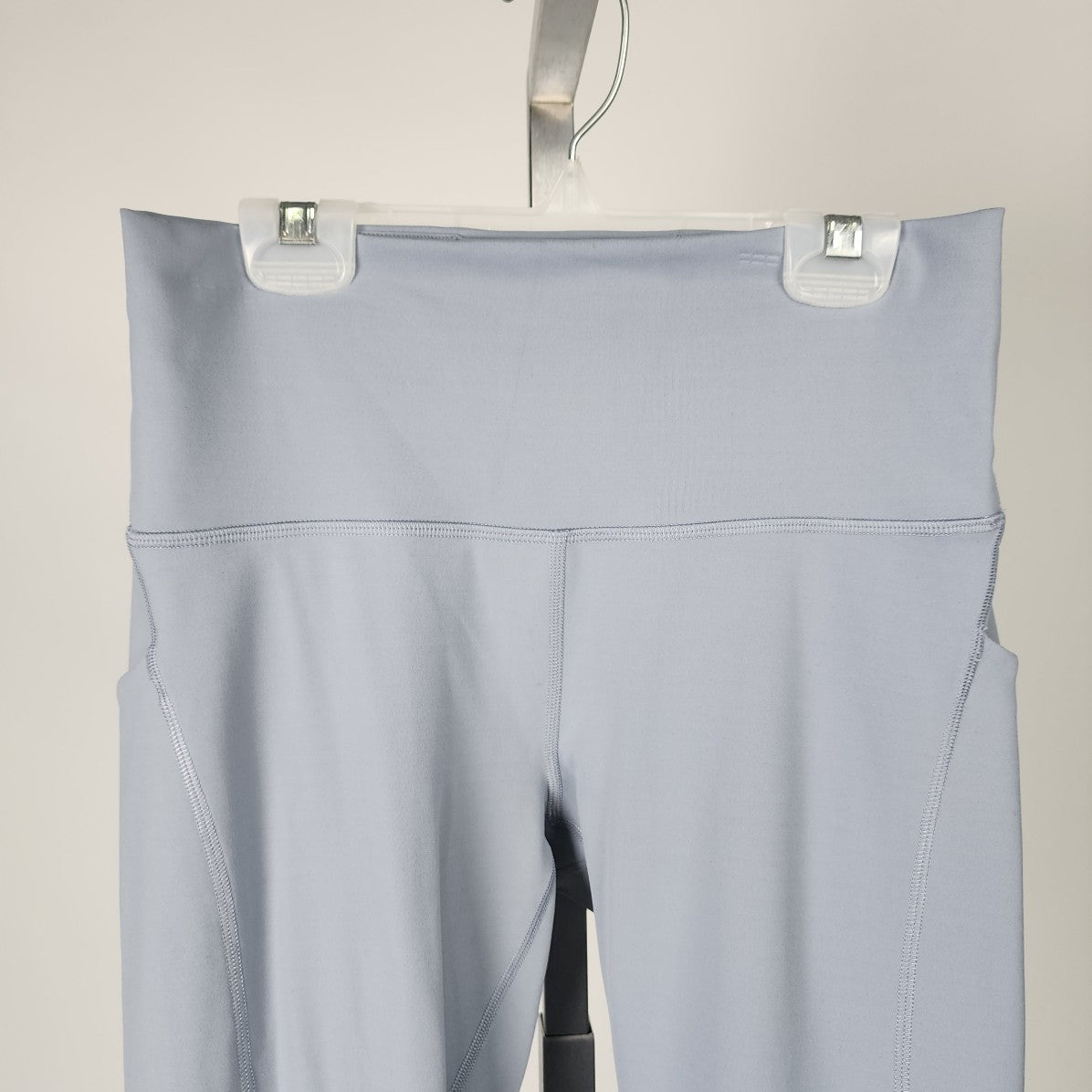 Lululemon Grey Wunder Train High-Rise Tight Leggings Size 8