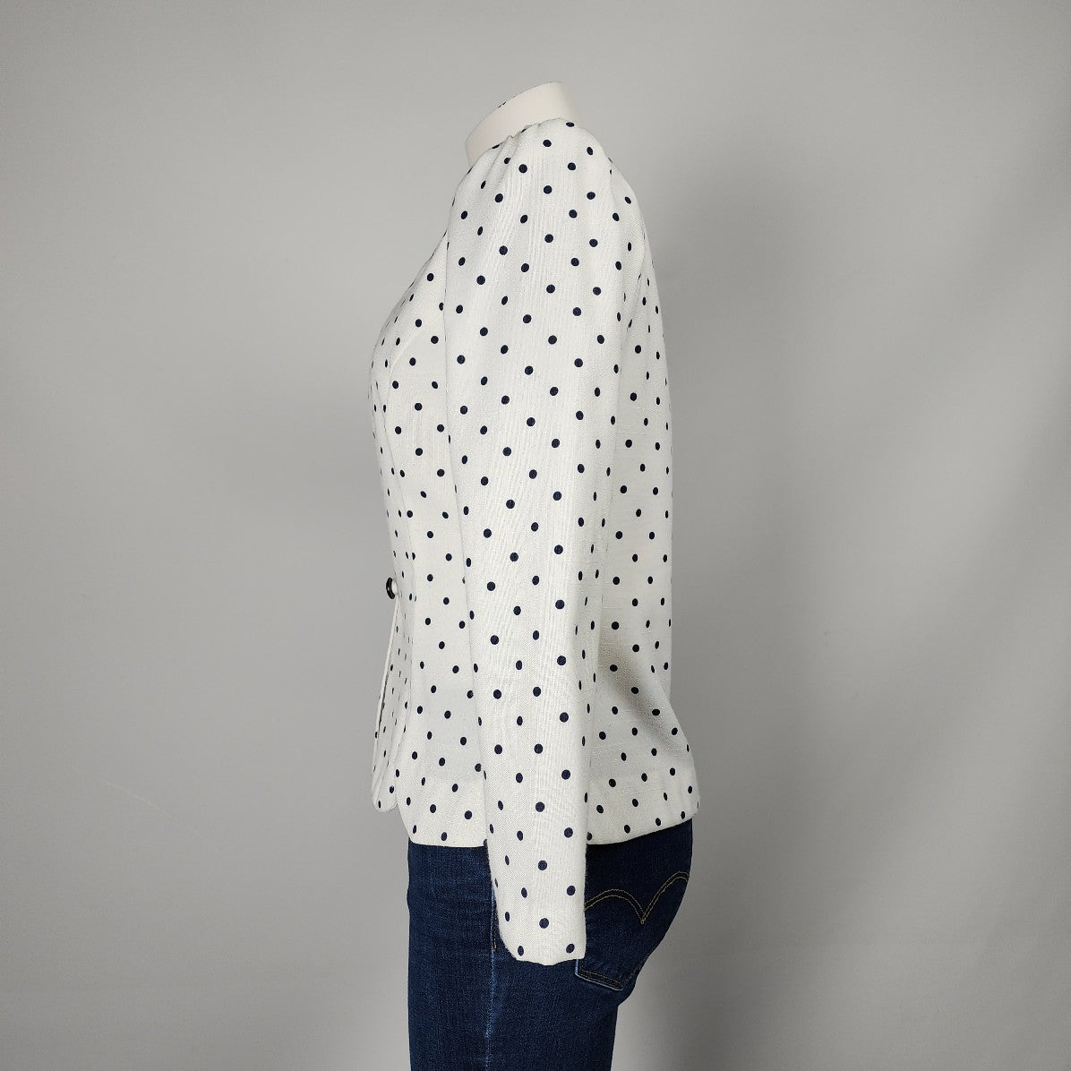 Vintage White Polka Dot Scalloped Bottom Button Up Blazer Size 8