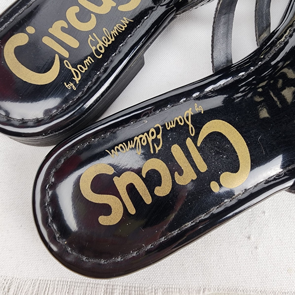 Circus by Sam Edelman Black Thong Sandals Size 6.5