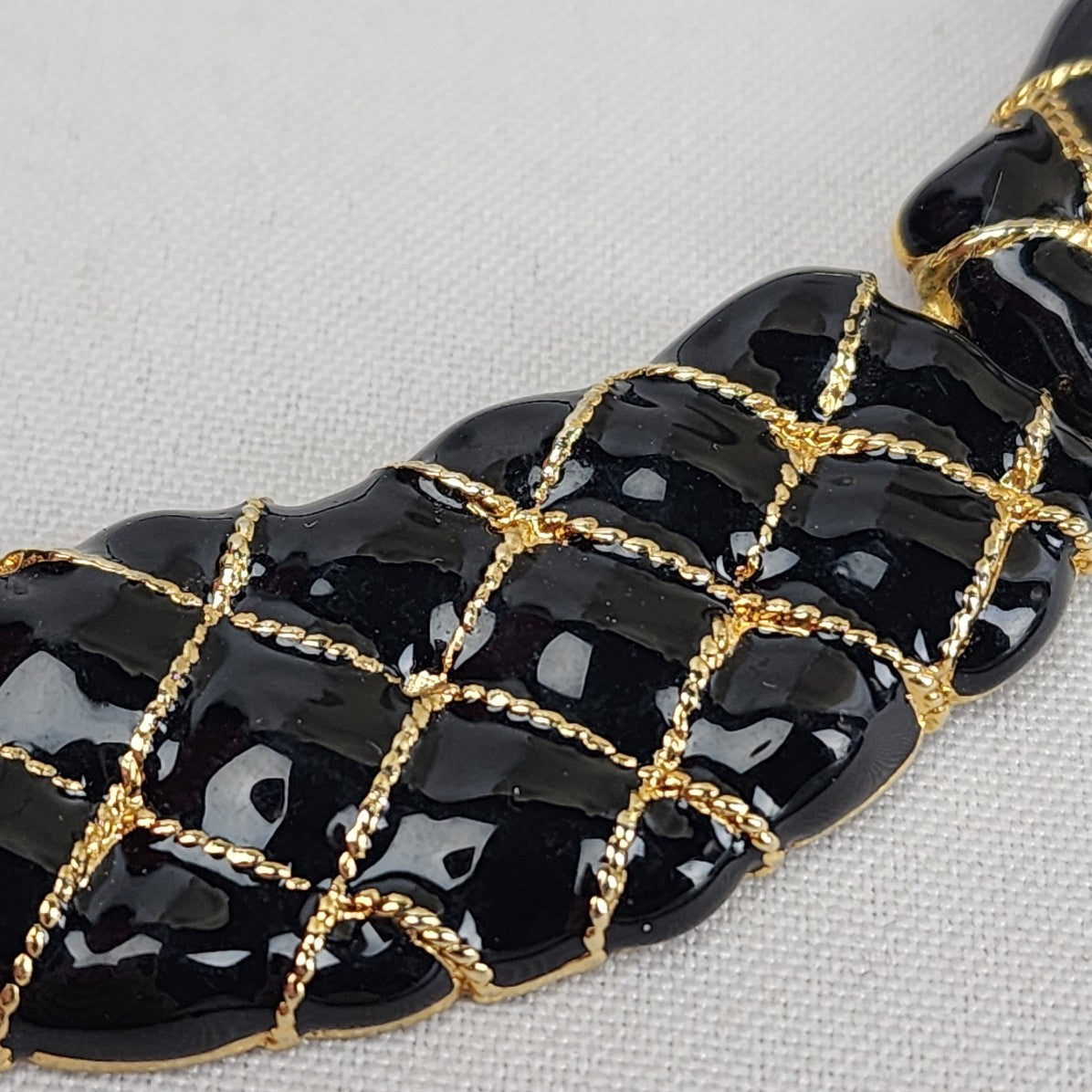 Vintage 80s Black & Gold Beaded Necklace