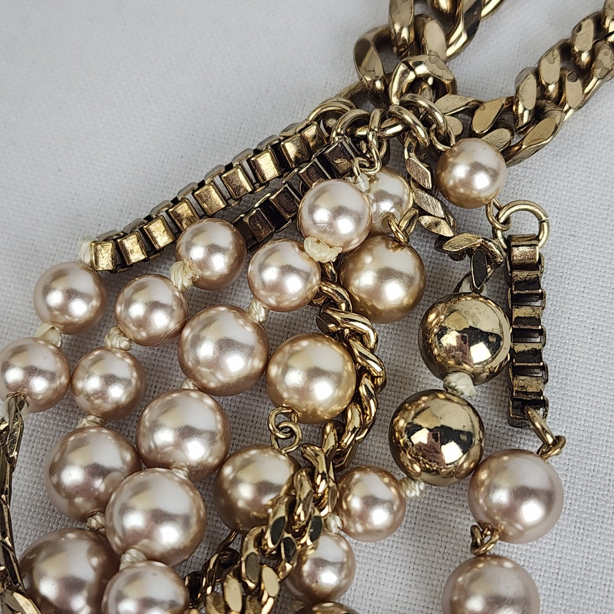 Stella & Dot Lucia Gold Chain Cream Faux Pearl Statement Necklace