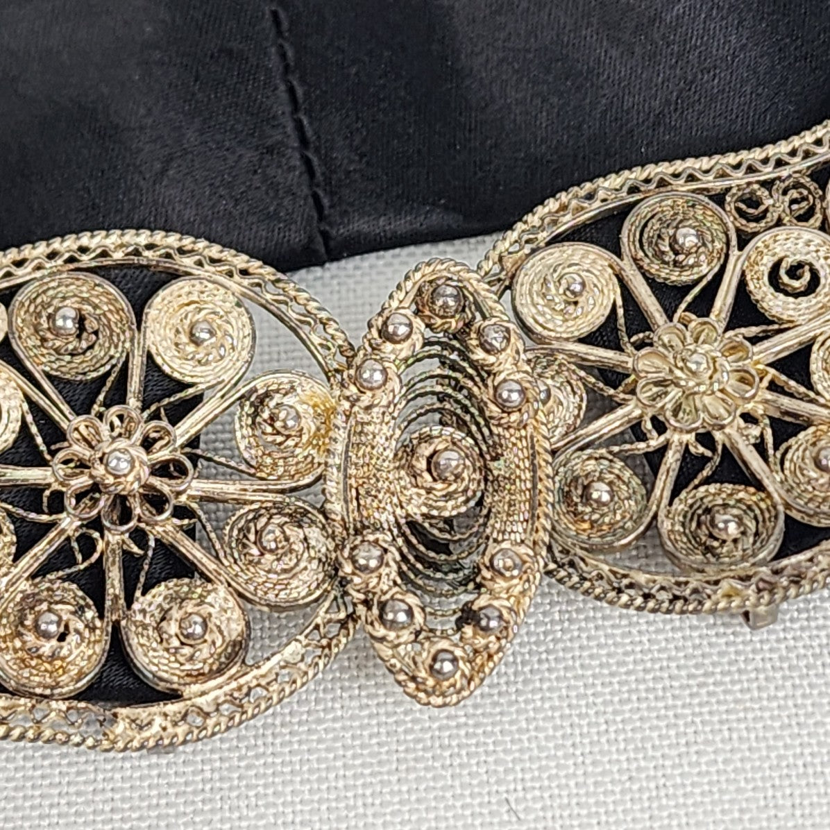 Vintage Satin Silver Buckle Belt Size S