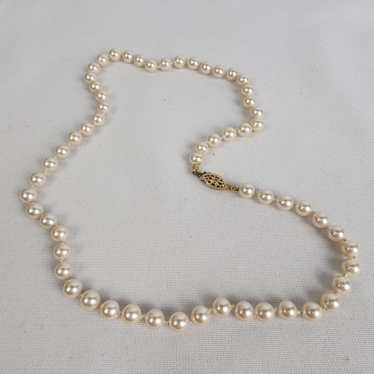 Vintage Cream Faux Pearl 1/20 Gold Fill Clasp Necklace