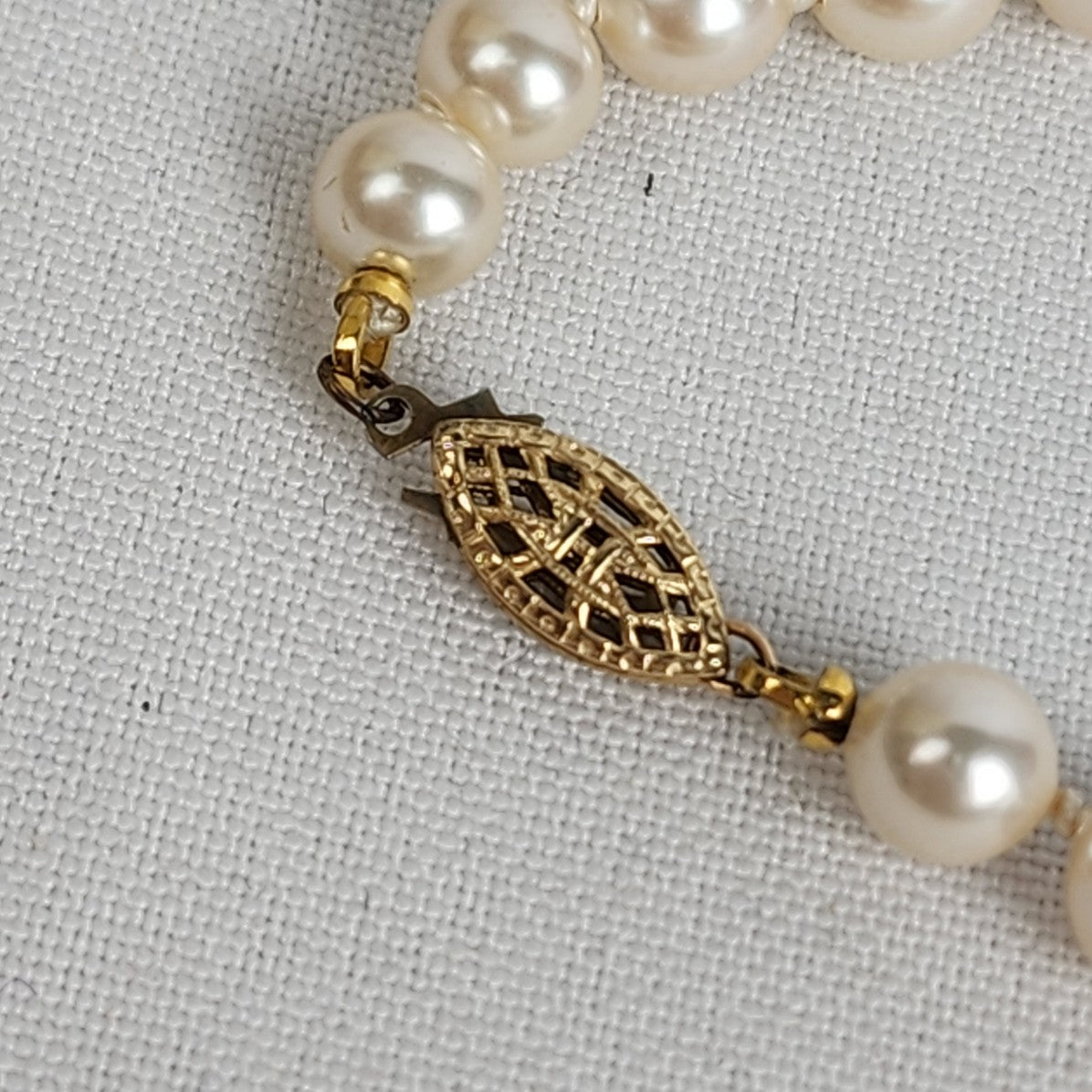 Vintage Cream Faux Pearl 1/20 Gold Fill Clasp Necklace