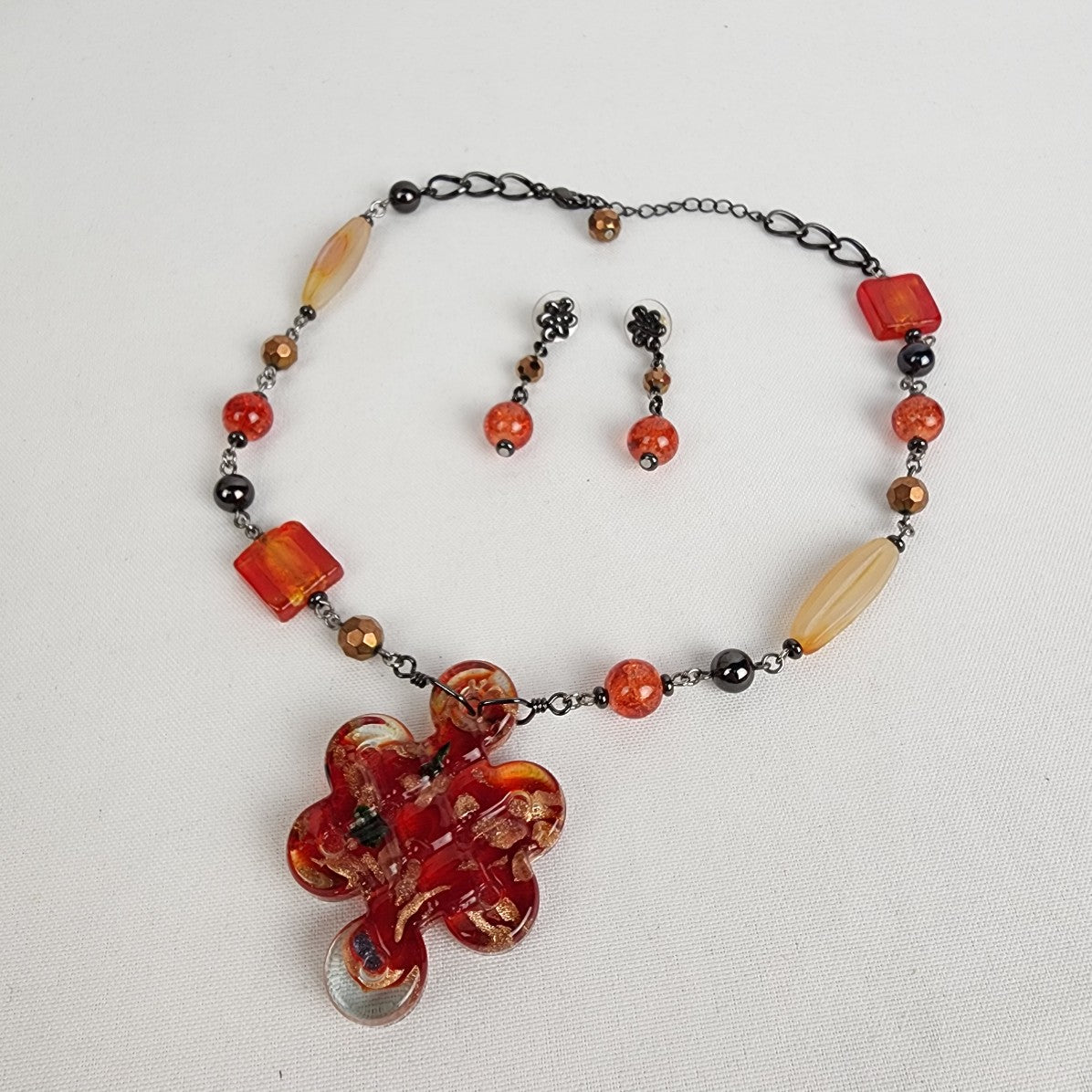 Red Glass Flower Pendant Chain Beaded Necklace & Earring Set