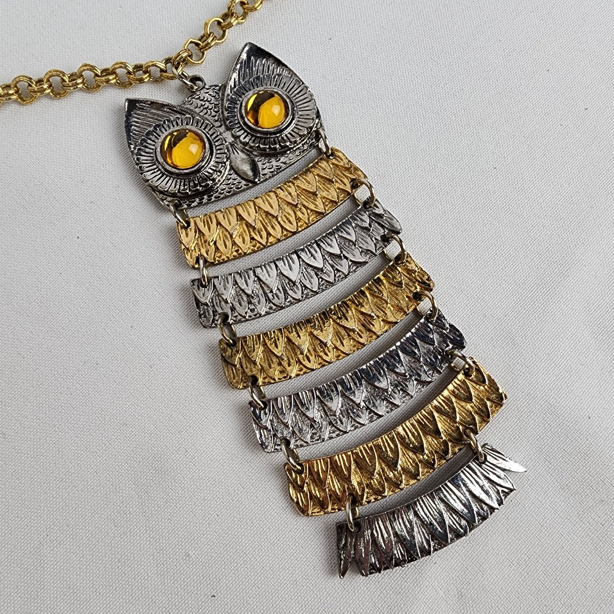 Vintage Celebrity Runway Owl Oversize Pendant Necklace & Earring Set